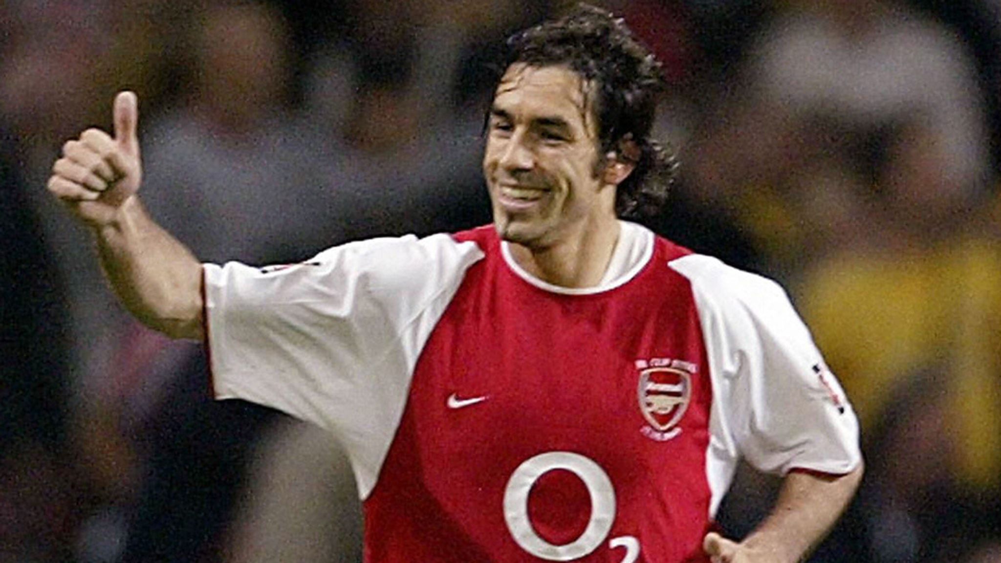 Robert Pires - Huyền thoại sống mãi trong trái tim người hâm mộ bóng đá